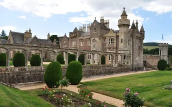 Abbotsford: The Home Of Sir Walter Scott