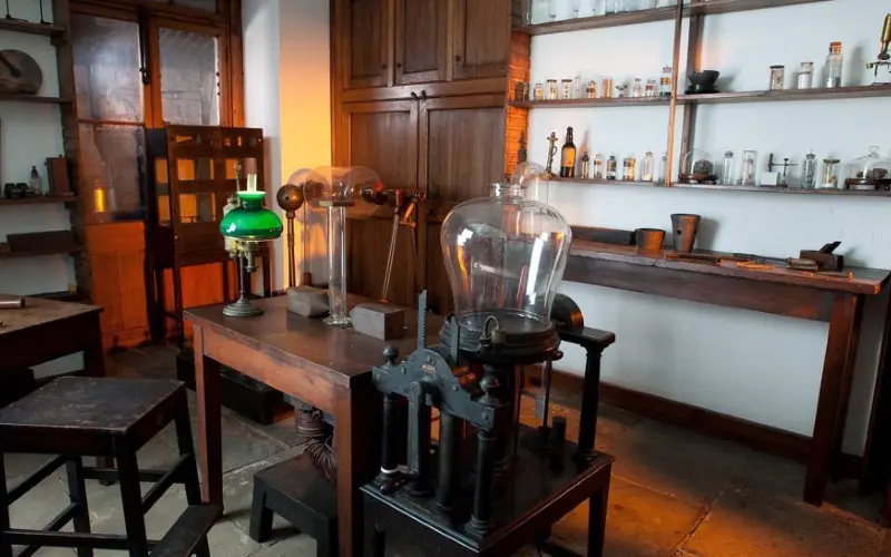 Visit The Faraday Museum