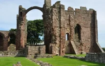 Visit Lindisfarne Priory