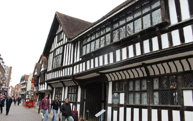 Visit Tudor House Museum